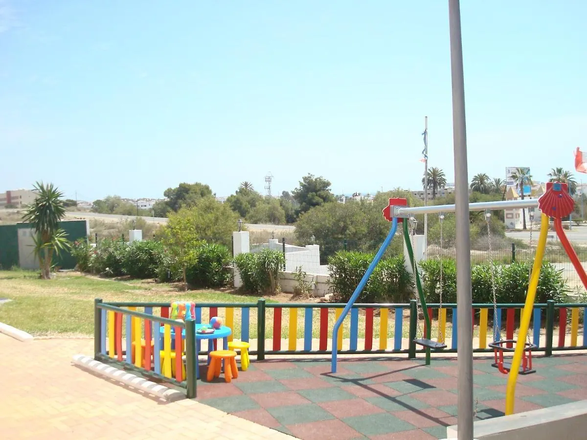 Apt On The Ground Floor, With A Large Terrace, Two Bedrooms And Ac Playas de Vera